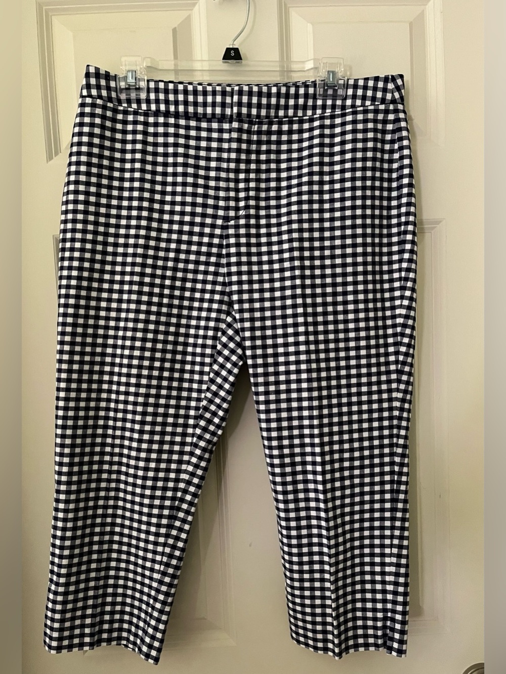 Women’s Coldwater Creek Natural Fit blue & white gingham check capri pants 12